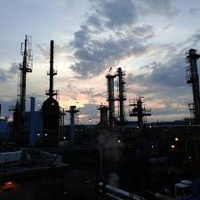 Oil Refining Company Andeavor To Be Acquired By Rival Marathon For $23.3 Billion Oil Refining Company Andeavor To Be Acquired By Rival Marathon For $23.3 Billion