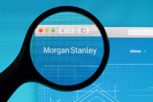 Source:www.flickr.com, (CC BY 2.0) Original: https://foto.wuestenigel.com/morgan-stanley-logo-under-magnifying-glass/?utm_source=32917096817&utm_campaign=FlickrDescription&utm_medium=link