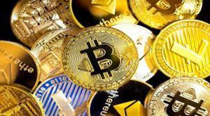 Despite Price Crash, Crypto Swarm Dominates Davos' Main Boulevard