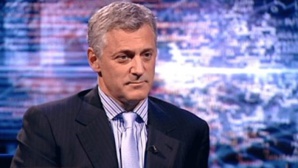 Standard Chartered CEO To Step Down - A Dramatic Management Shakeout Standard Chartered CEO To Step Down - A Dramatic Management Shakeout