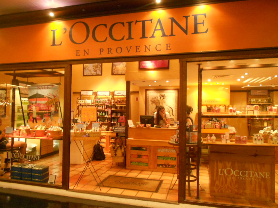 L'Occitane will buy back its shares for $1.8 bln and leave stock exchange