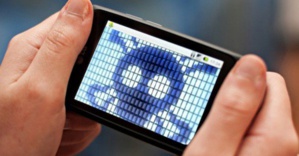 Stop Jailbreak! The New Virus Stole 225,000 Iphone Users' Data