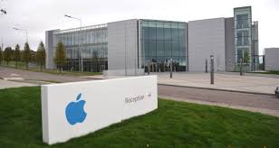 1000 New Jobs in Ireland Announced by Apple as EU Tax Ruling Nears