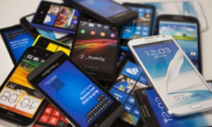 The Slow Growth Of Smartphone Market Pose Threat To The Brands’ Existence