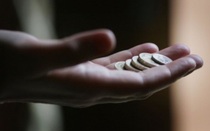 Analyst Say In 2016 The Wage Growth Will Be Slow Analyst Say In 2016 The Wage Growth Will Be Slow