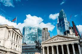 Foreign Funds Target London’s Undervalued Equities Amid Reform Drive Foreign Funds Target London’s Undervalued Equities Amid Reform Drive