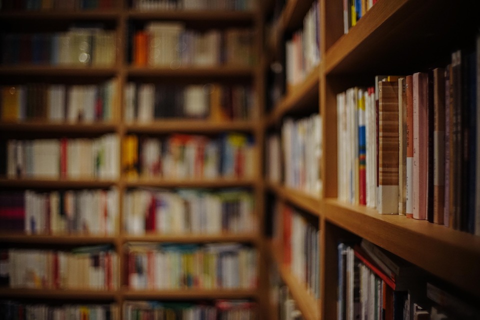Newspapers and books are more profitable than technologies