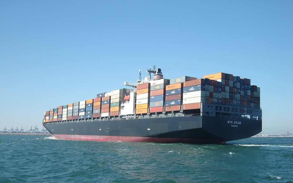 Japan's major shipping companies to merge into "Union of Weak" Japan's major shipping companies to merge into "Union of Weak"