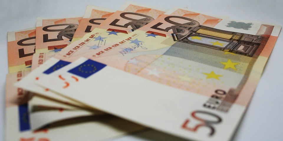Italians are losing faith in the euro