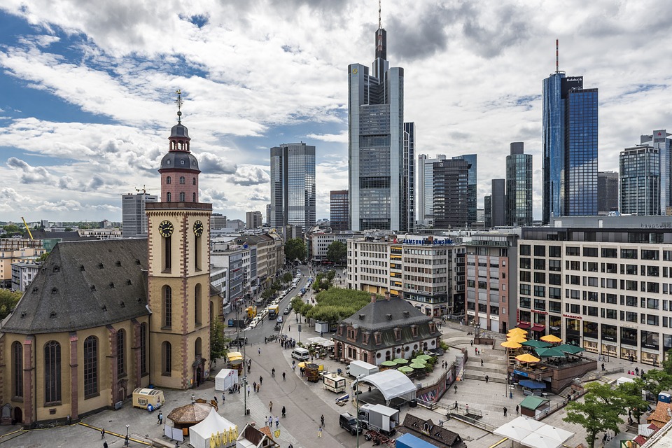Deutsche Bank: Frankfurt will win the Brexit race