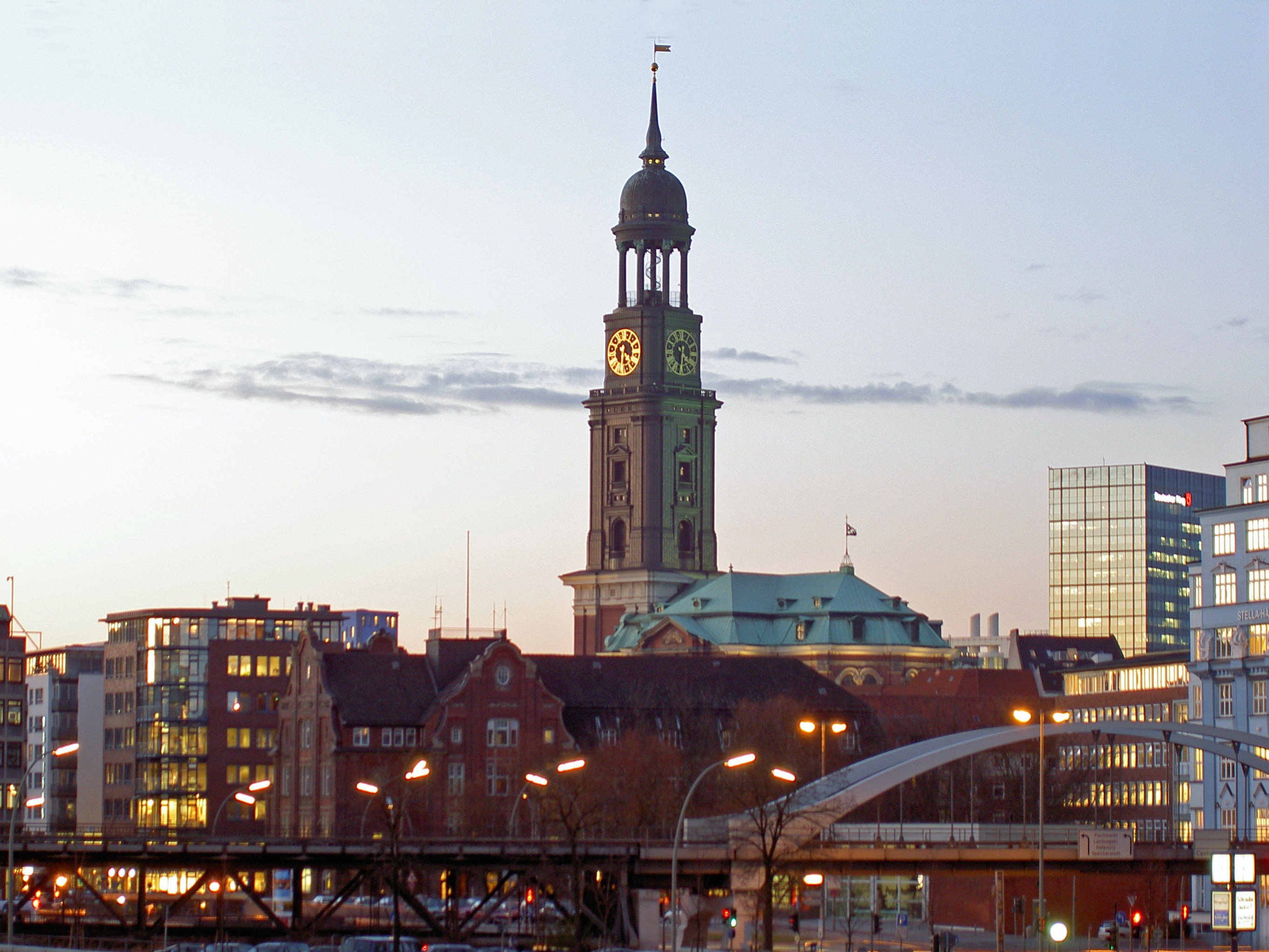 Hamburg becomes the first German city to ban old diesels