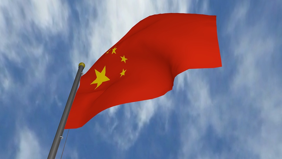 Chinese stocks fall more than 5% amid US-China trade conflict