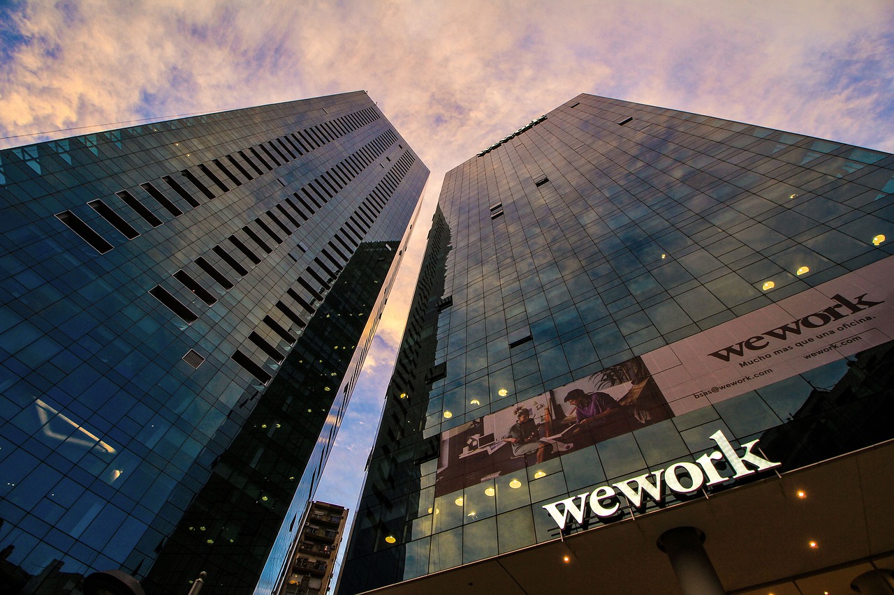 SoftBank losses from investments in Uber and WeWork may exceed $ 5 bln