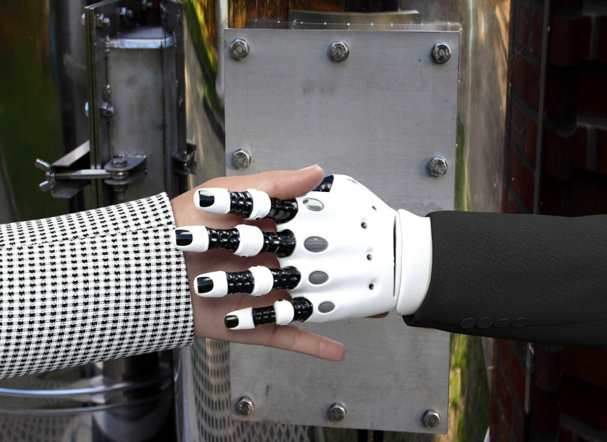 Robo-advisers market reaches $1.4 trillion