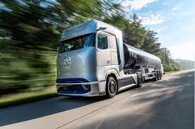 Transition To 'Green' Trucks Will Result In Engine Job Losses, Predicts Daimler Truck