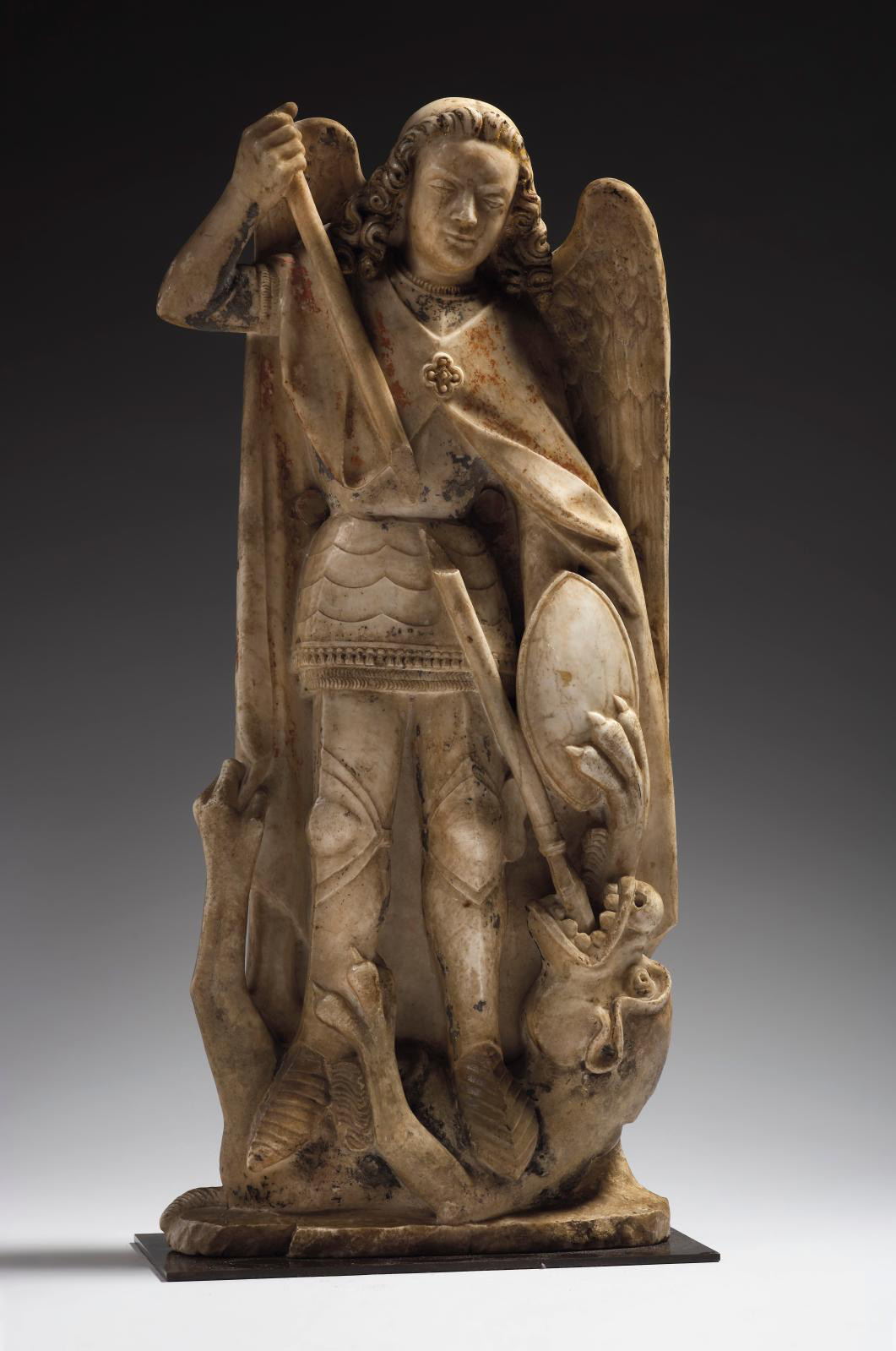 Southern Netherlands, Bruges?, second quarter of the 15th century. Saint Michael in alabaster, with traces of gilding and polychromy, h. 60 cm/23.6 in. Result: €39,998 Southern Netherlands, Bruges?, second quarter of the 15th century. Saint Michael in alabaster, with traces of gilding and polychromy, h. 60 cm/23.6 in. Result: €39,998