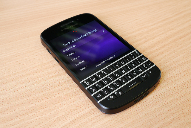 US court dismisses suit against Blackberry