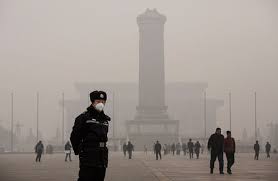 Pollution Red Alert Sounded in Beijing, Vehicles, Factories & Educational Institutions to Remain Shut