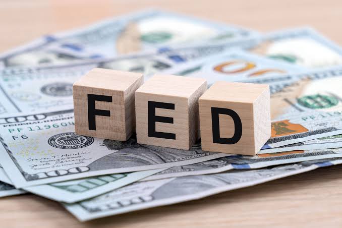 US Fed Uncertainty Reshapes US Bond Market Expectations
