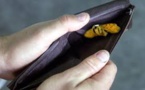Australia’s Trillion-Dollar Debt Pile Now Develops Cracks