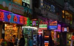 Risks of trade war put pressure on Asian shares