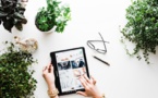 U.S. Holiday Online Sales Hit Record High