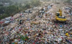 Plastic industry sneaking into new markets: roads, banknotes or even braces