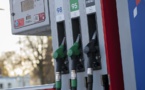 U.S. ponders relaxing environmental rules for gasoline to cut prices