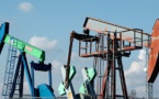 Geologists have found a large oil field in the vicinity of the airport of London