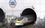 EU Migrant Crisis: Eurostar Trains Held Up Overnight After Tresspassers Climb on Trains