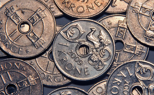 Norway's sovereign wealth fund suspends the sale of shares in "unethical" companies following US outrage