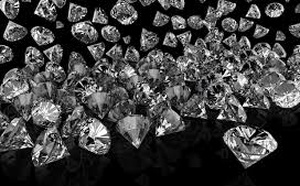 De Beers raises large diamond prices amid shortage
