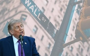 Trump Bets Political Capital on Wall Street Confidence