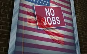 Weak US Hiring in July Complicates the Fed's Inflation Fight
