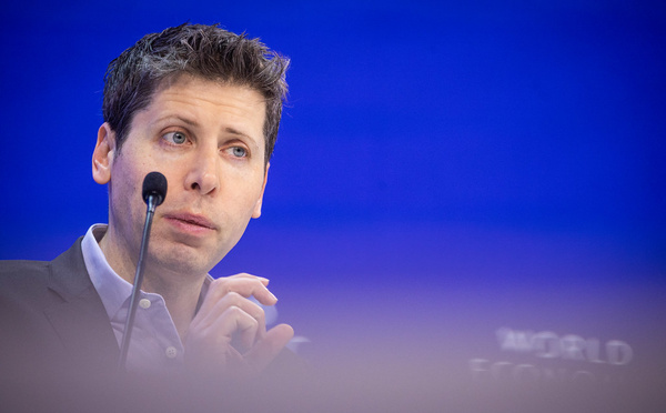 Musk asks the court to remove Altman from the board of directors of OpenAI's parent company