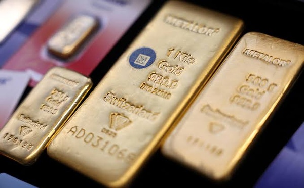 JPMorgan Recalibrates Gold Outlook as Rate Risks Return