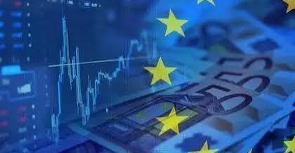 Oil Shock and Debt Fears Push European Borrowing Costs Higher