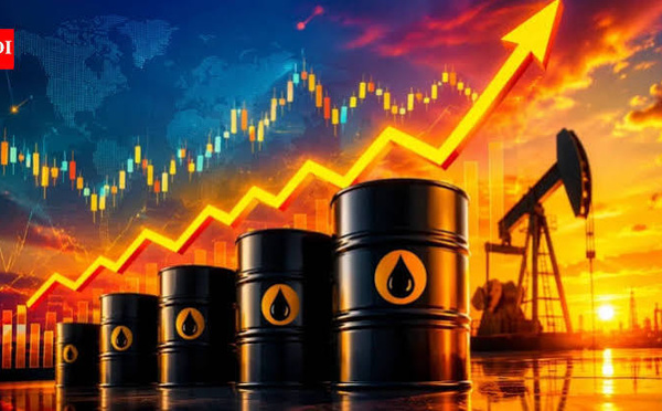 US Strike on Iranian Island Reopens Oil’s Hormuz Risk Premium