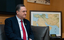 Israeli Defense Minister accuses the Lebanese President of delaying Hezbollah's disarmament